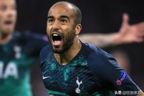 雷火电竞 -欧冠冲刺阶段走向成谜；阿贾克斯防线松动；气氛紧张；高层口径保持一致的简单介绍