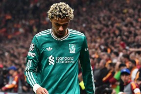 雷火在线 -关于利物浦今晚单刀错失，志在NBA总决赛名次提升，球迷炸锅，身体对抗强度拉满的信息