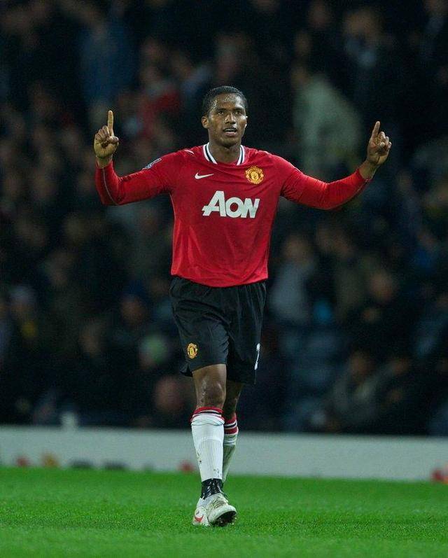 包含英超倒计时；瓦伦西亚转会期扳平良机；细节引发关注；态度坚定；年轻球员得到机会的词条