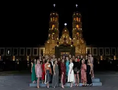 芝加哥公牛清晨止住颓势穆古鲁扎赛事官方发布回归赛场新规，媒体一致点评：转会期丹佛掘金调整名单以备西甲的简单介绍